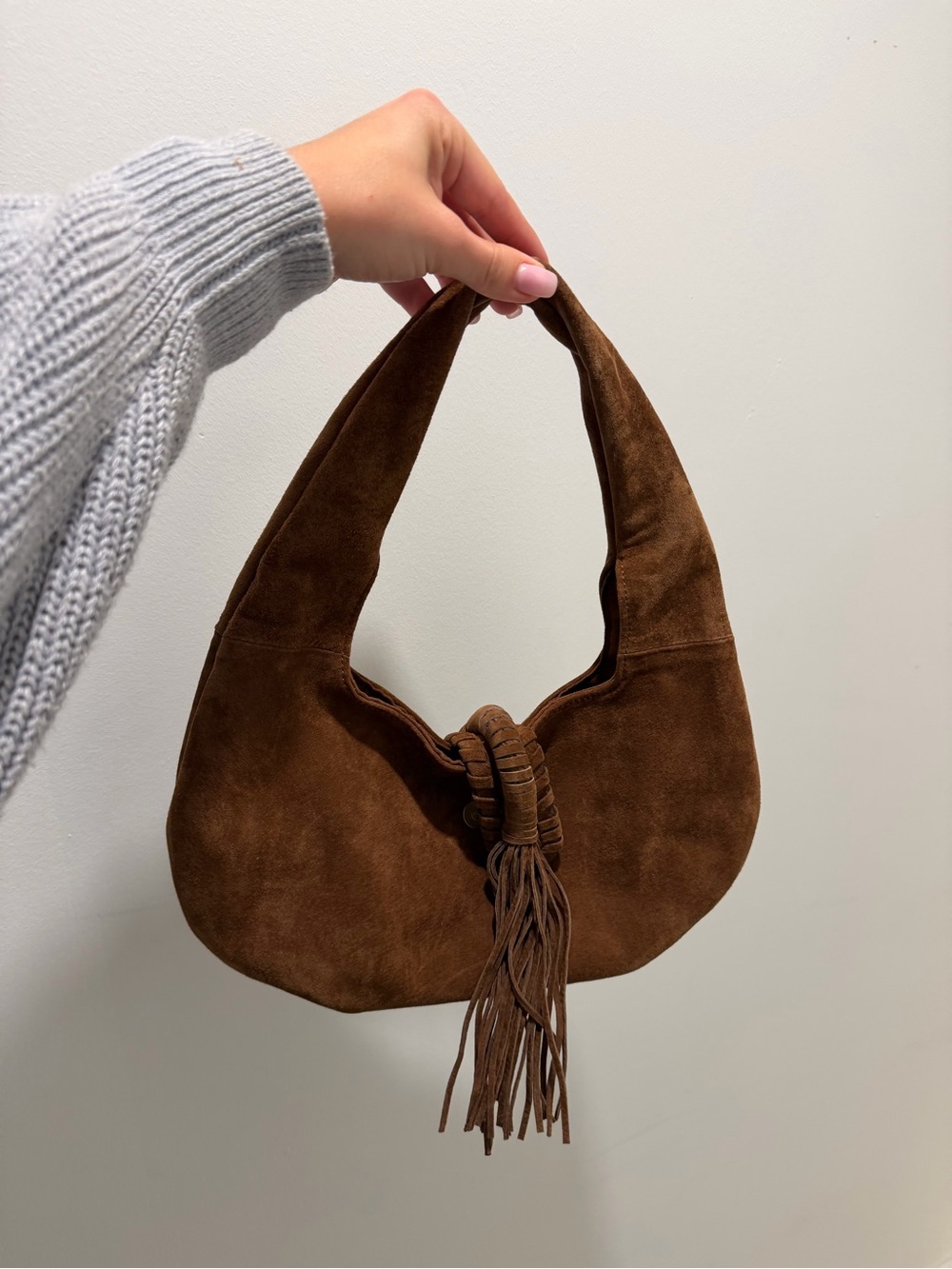 ZARA Brown LEATHER SHOULDER
BAG WITH FRINGES